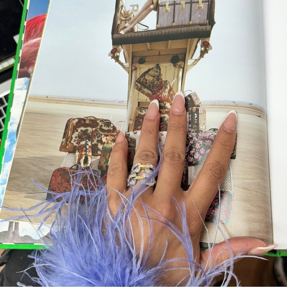 Seba Gold-Tone Pave Link Chain Ring - Bold Statement Jewelry - Picture 3 of 4